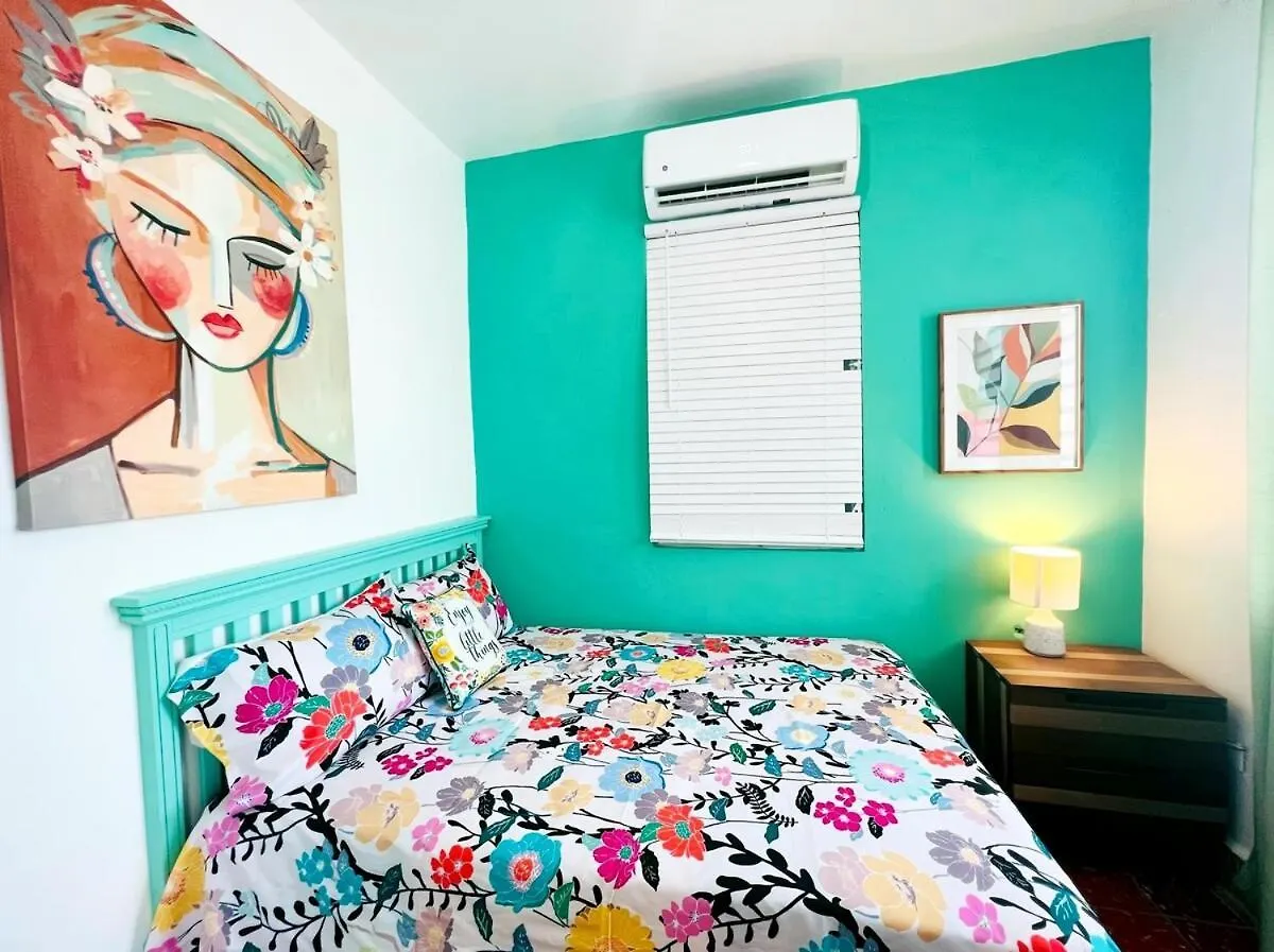 Isabela Beach Apartment With Air Conditioning 0*,  プエルトリコ